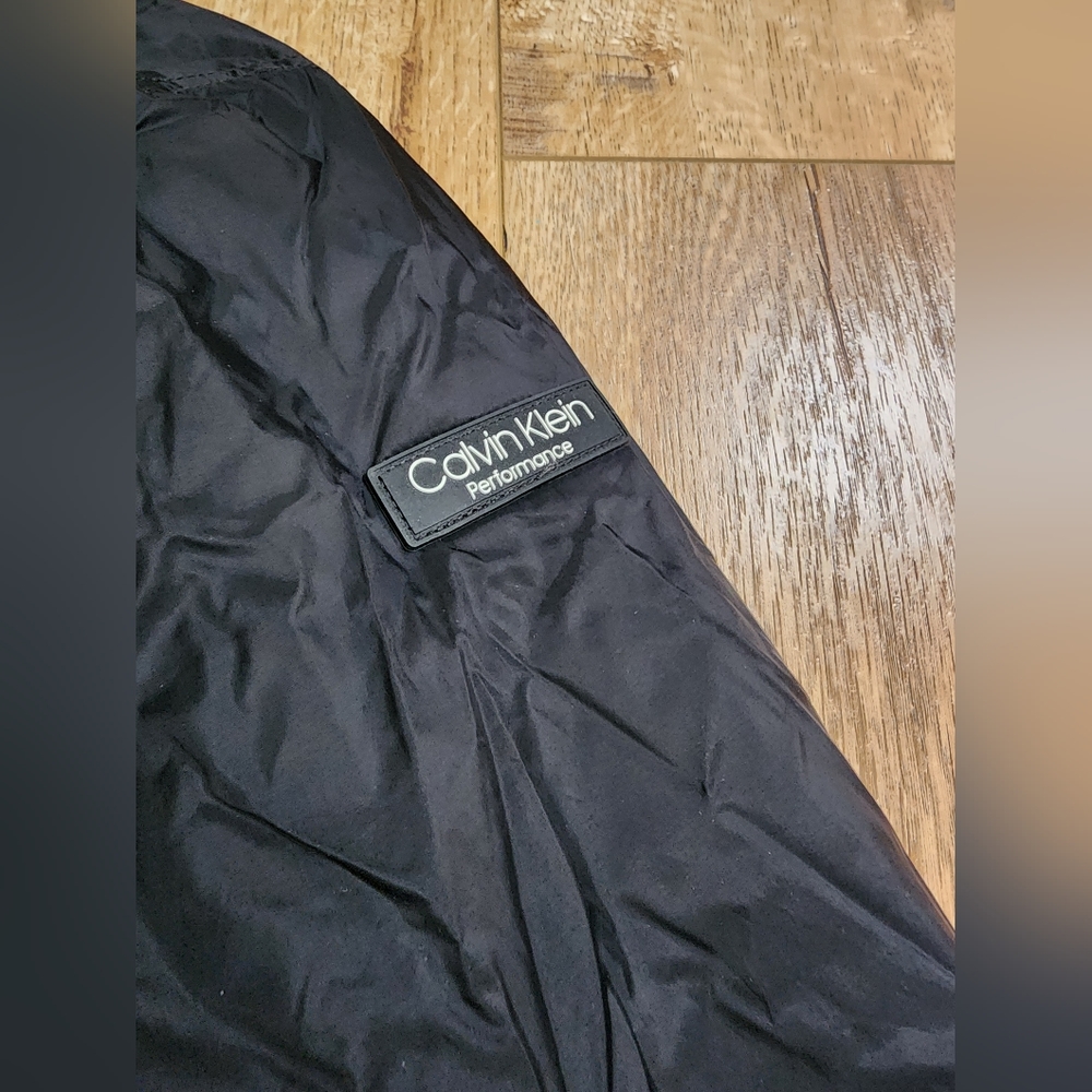 Calvin Klein Performance Packable Lightweight Lon… - image 4